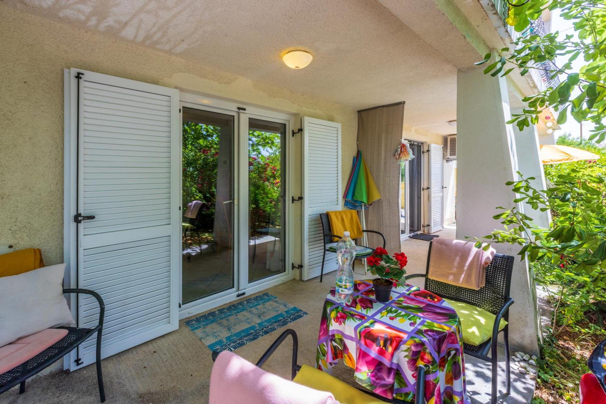Ferienwohnung Vila Bohemia Dramalj Exterior foto